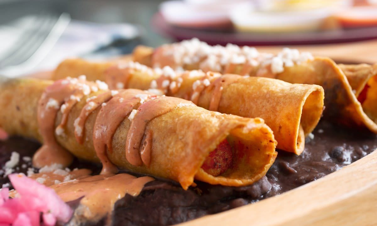 Taquitos plate