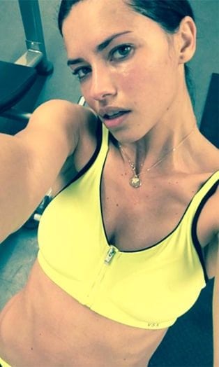 Adriana Lima's Met Gala prep involved one final workout before slipping into her attire for the evening.
<br>
Photo: Instagram/@adrianalima