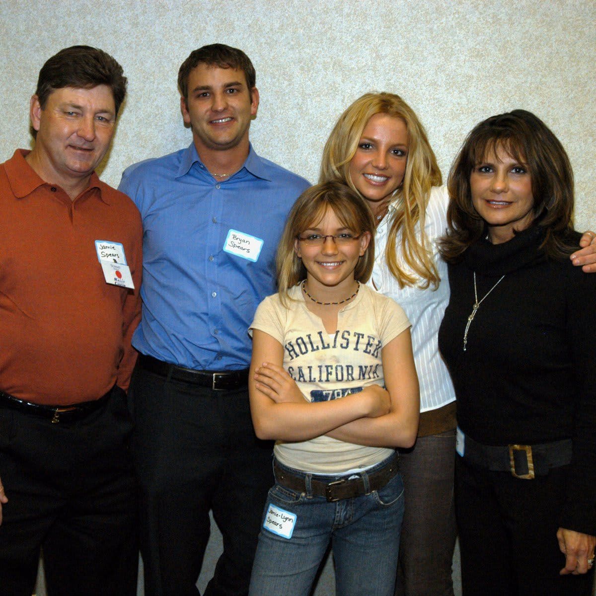 Britney Spears and Family Team Up with Summit Hospital for Cancer Awarness Fair Sunday in Baton Rouge