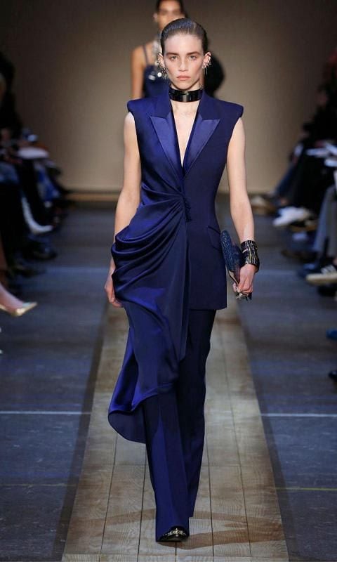 Cedric Charlier incluyo en su coleccion el Evening Blue