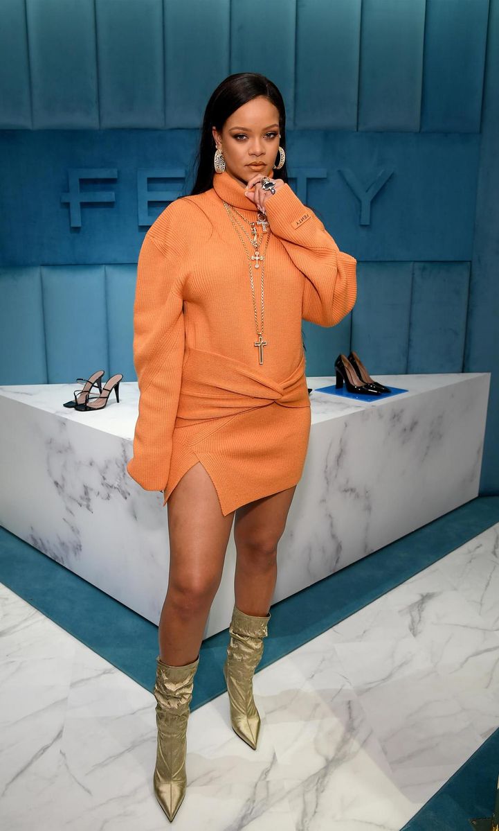 Robyn Rihanna Fenty And Linda Fargo Celebrate The Launch Of FENTY At Bergdorf Goodman