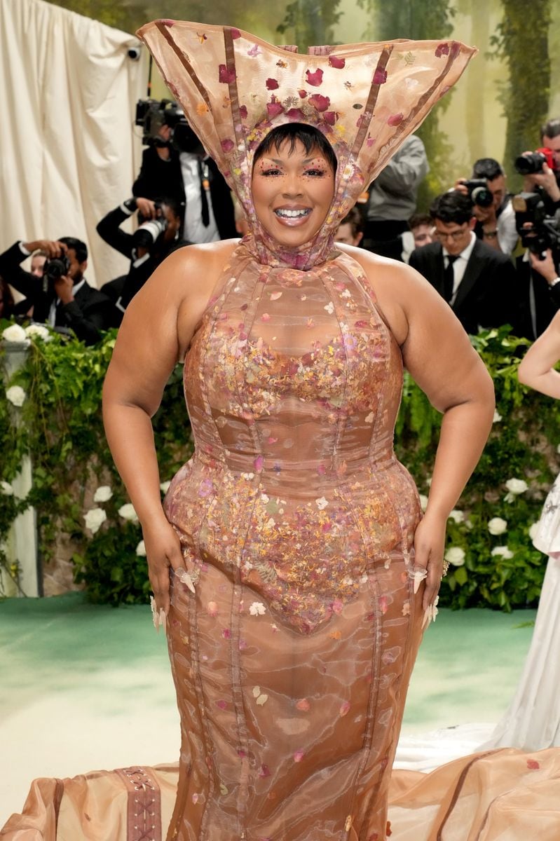 Lizzo attends the 2024 Met Gala Celebrating "Sleeping Beauties: Reawakening Fashion" at The Metropolitan Museum of Art on May 06, 2024 in New York City. (Photo by Jeff Kravitz/FilmMagic)