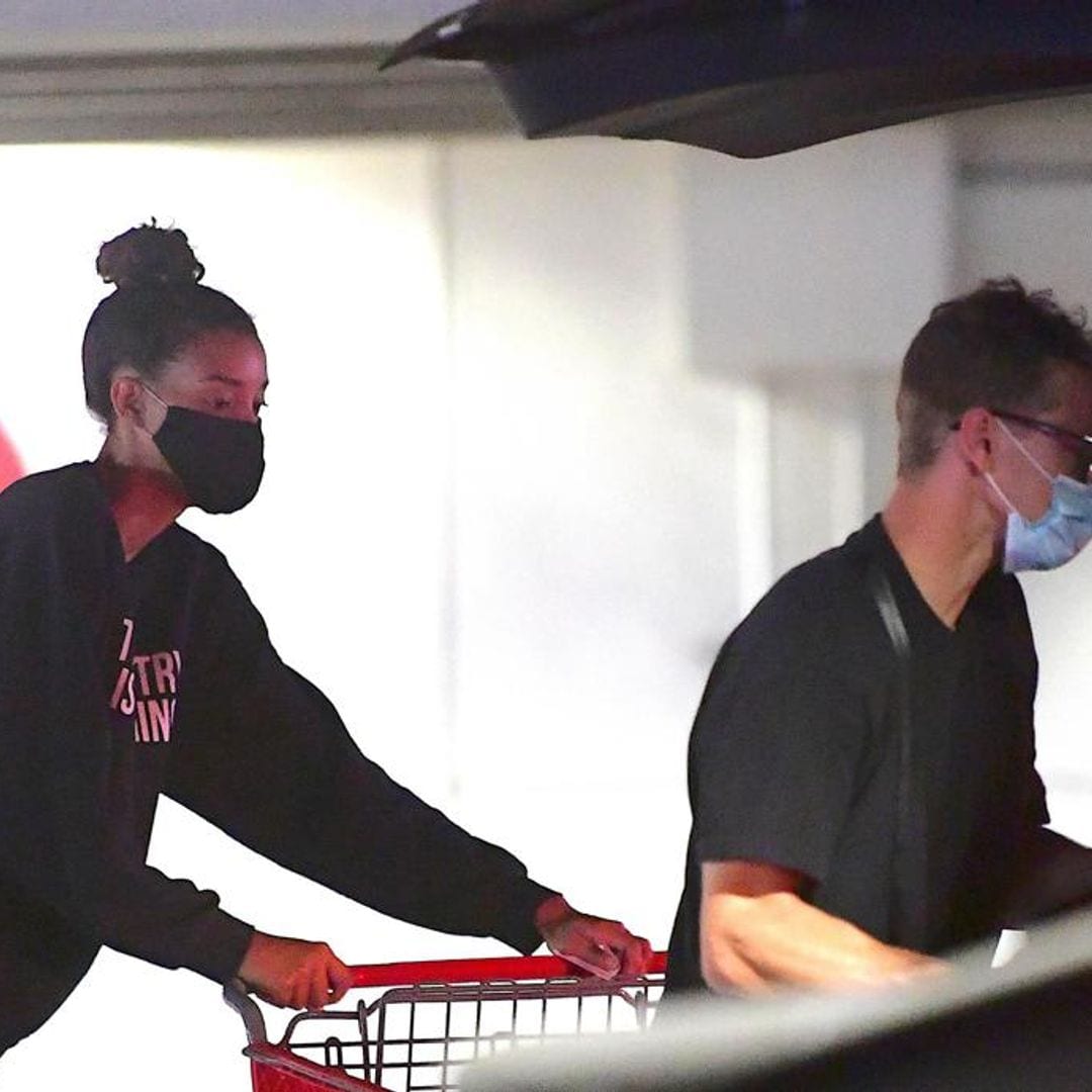 Naya Rivera’s sister and the actress’s ex-husband were spotted shopping together (Pics)