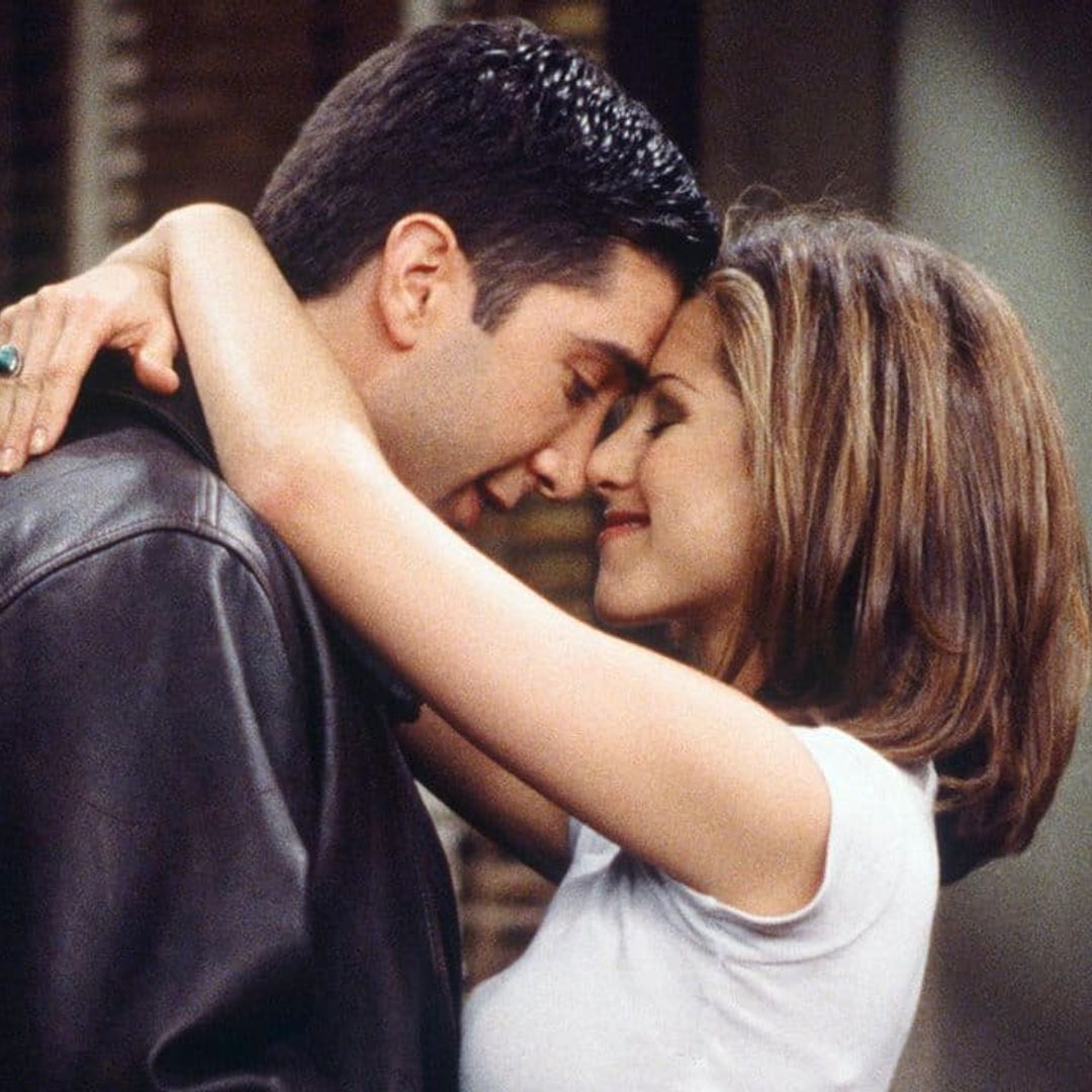 Are ‘Friends’ stars Jennifer Aniston and David Schwimmer dating?