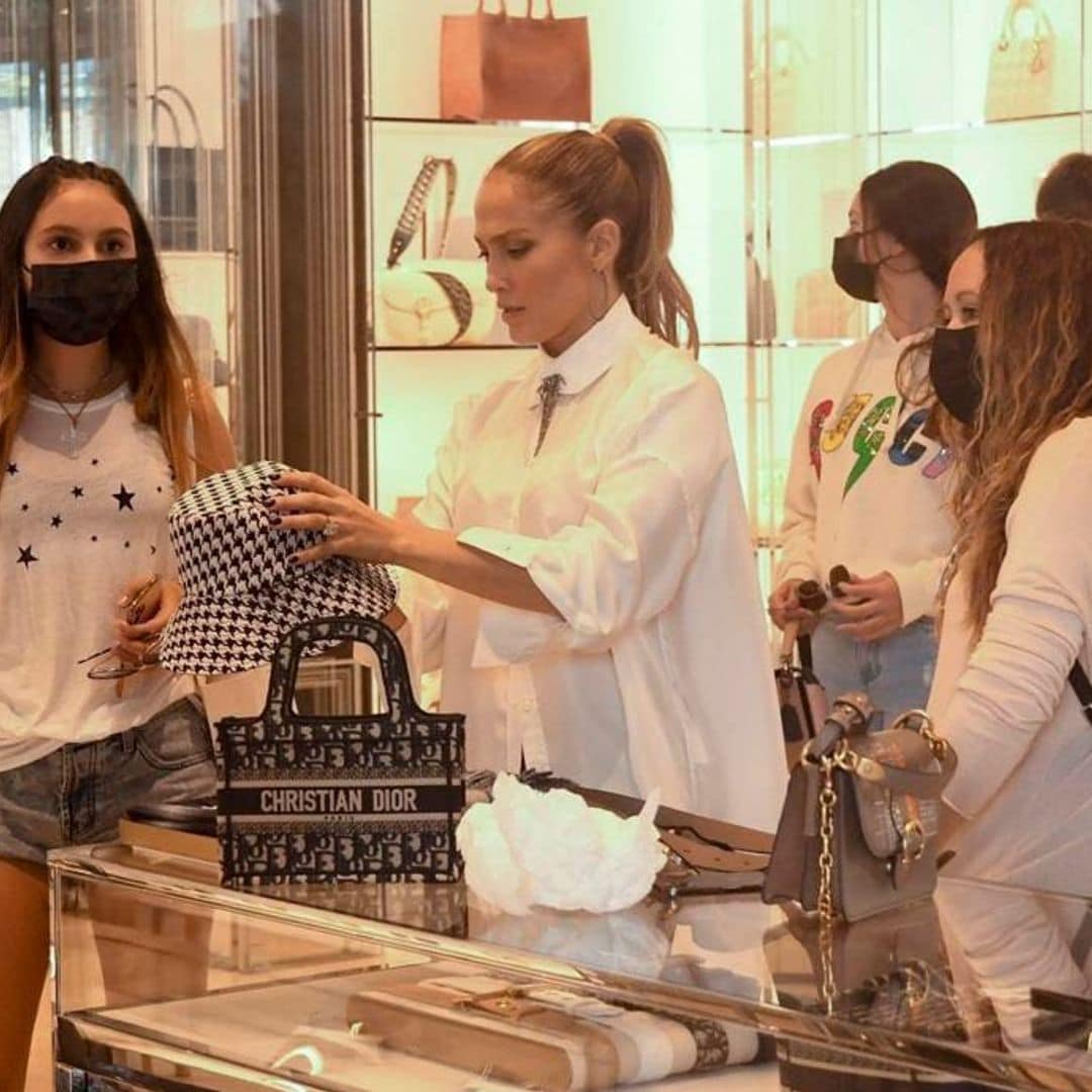 Jennifer Lopez looked chic as she took her twins and A-Rod’s daughters on a Rodeo Drive shopping spree