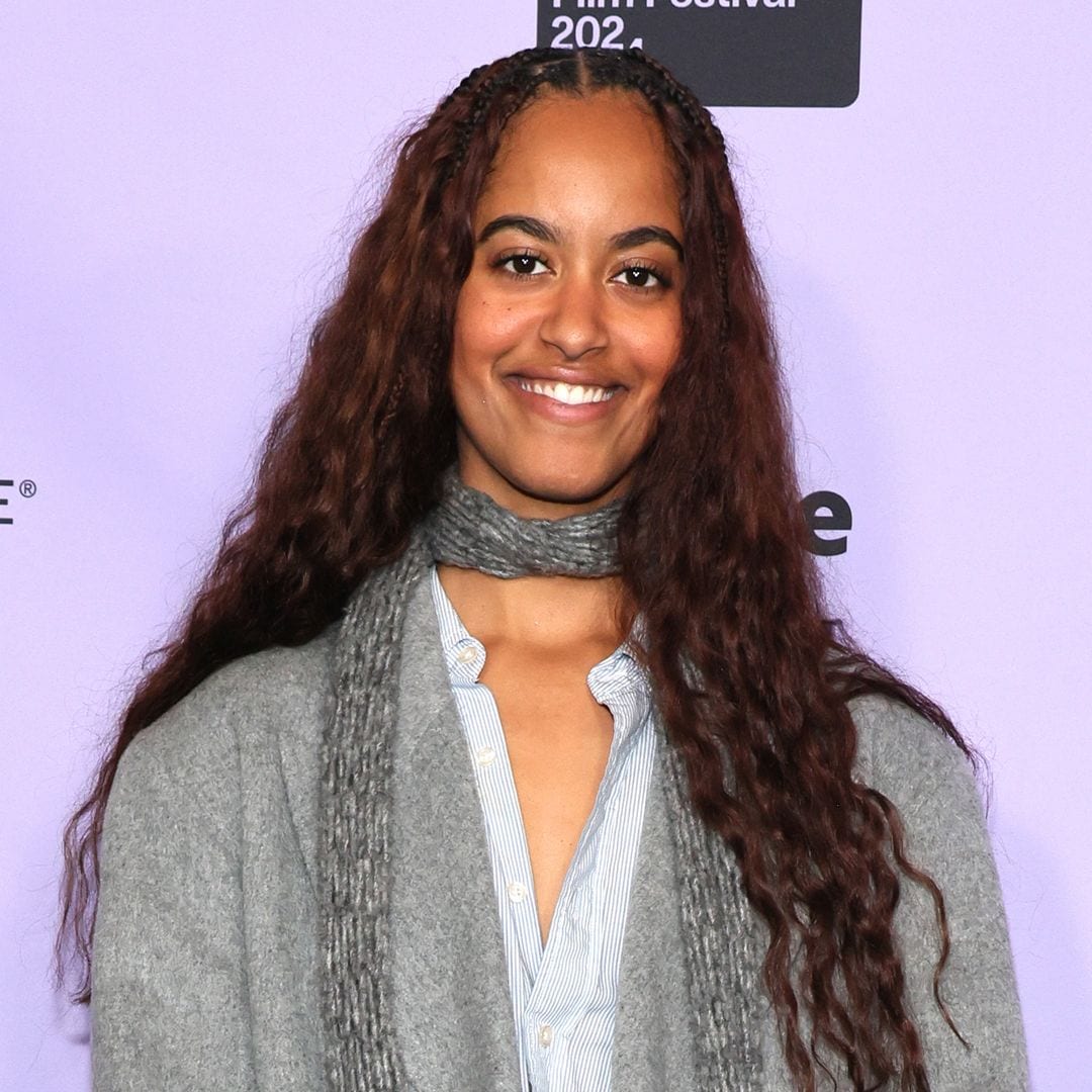 Malia Obama shows off her stylish layering skills in latest outing