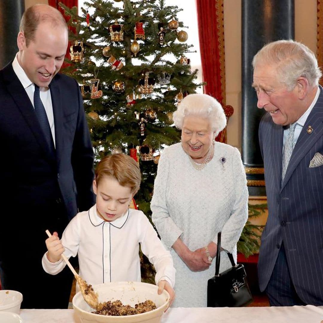 Prince George and Queen Elizabeth bake for Christmas in sweet new photos