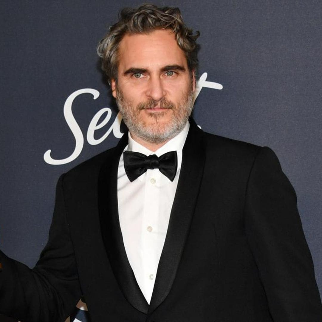 Joaquin Phoenix celebrates a win at the 2020 Golden Globes