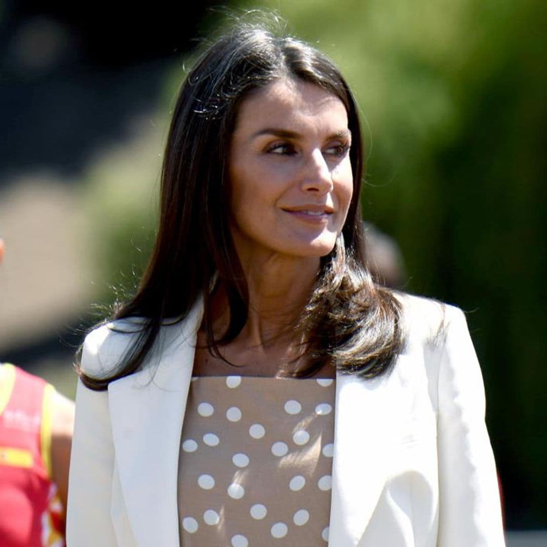 Queen Letizia is spotted in the perfect summer fashion look