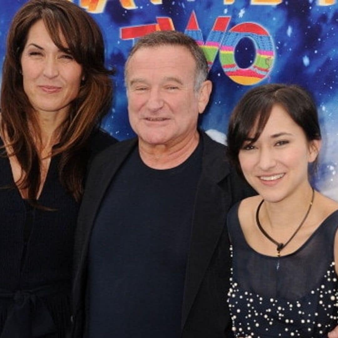 Zelda Williams, Sarah Michelle Gellar remember Robin Williams on birthday