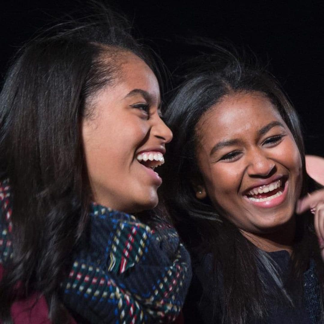 Malia and Sasha Obama were spotted hanging out with friends in West Hollywood