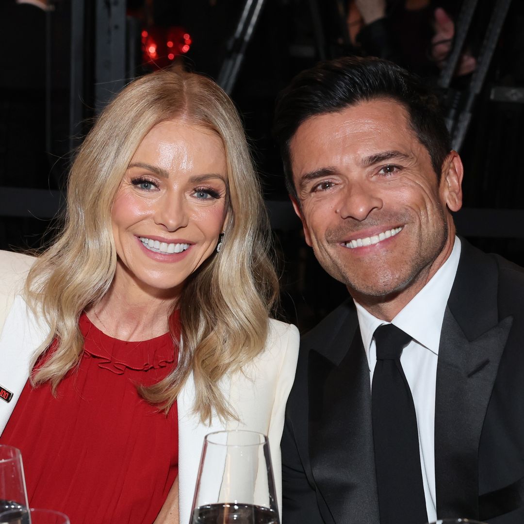 Kelly Ripa can’t stop petting Mark Consuelos after his buzz cut