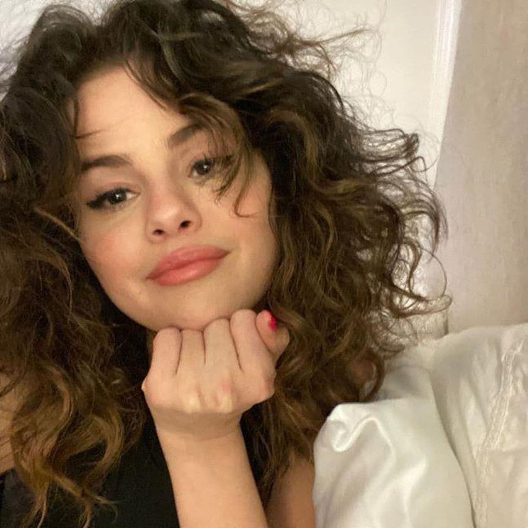 Selena Gomez just gave us a sneak peek of Rare Beauty with her latest makeup look