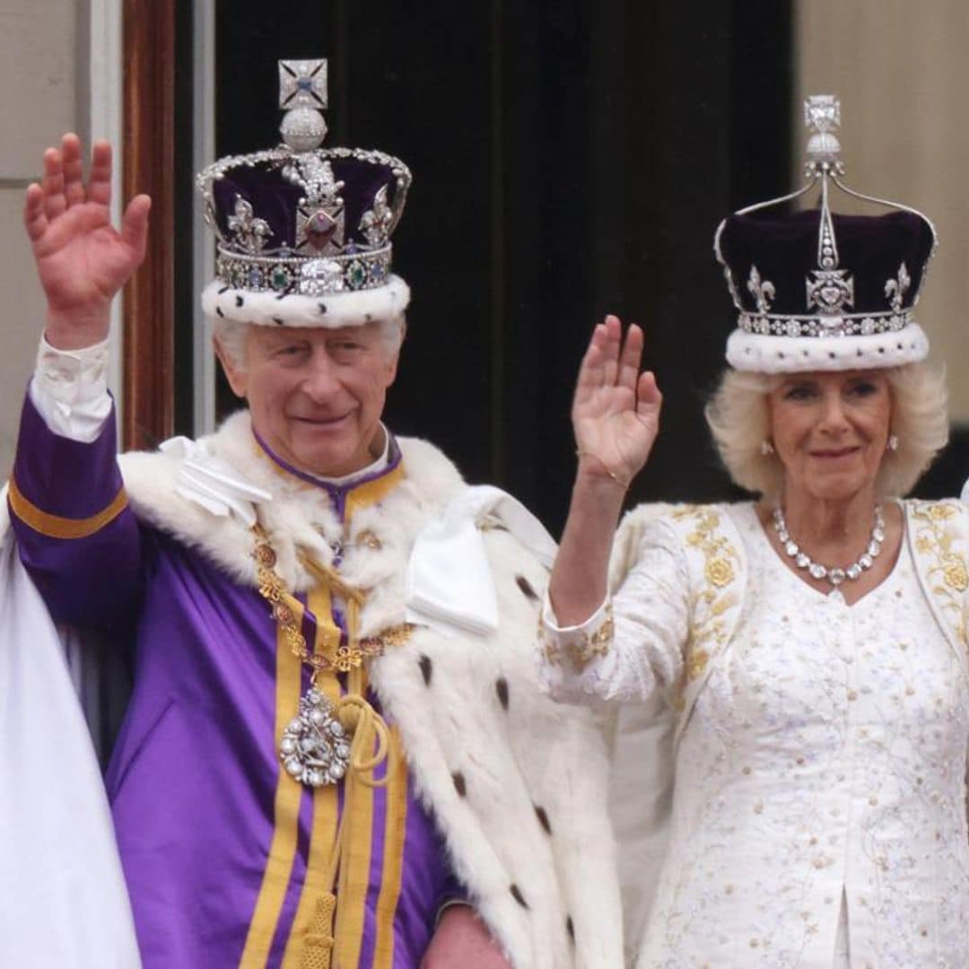 King Charles’ Coronation: Royal Family waves from the balcony