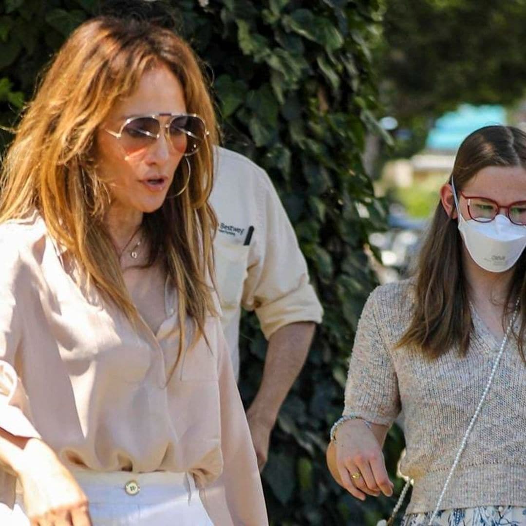 Jennifer Lopez spends quality time with stepdaughter, Violet Affleck, at renowned celebrity hotspot