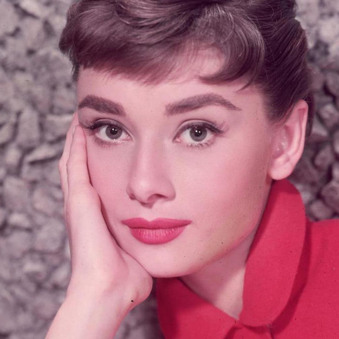 How to recreate Audrey Hepburn’s beautiful doe eyes