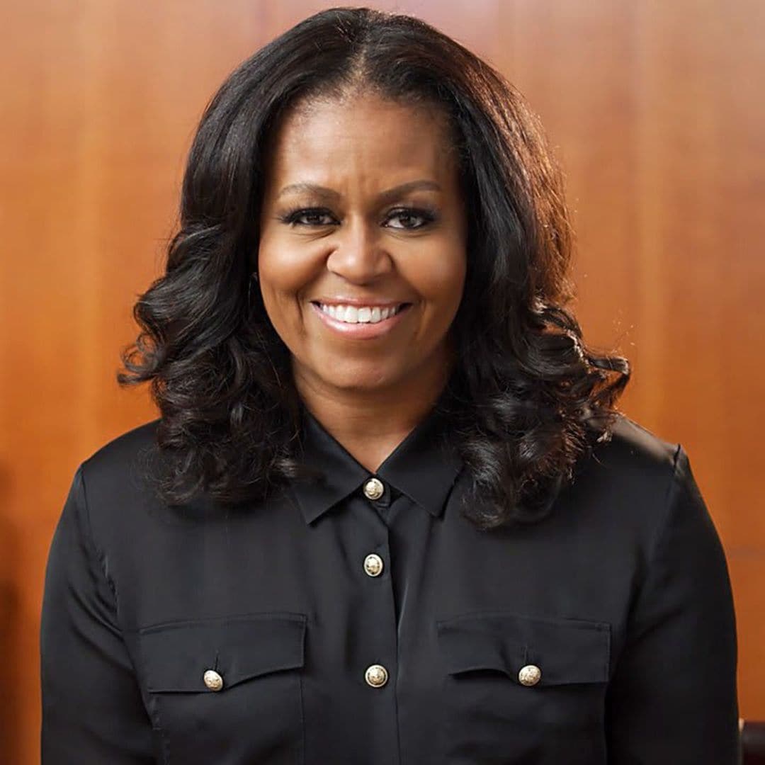 Michelle Obama has chosen the old-fashioned craft of knitting to create tops for her daughters