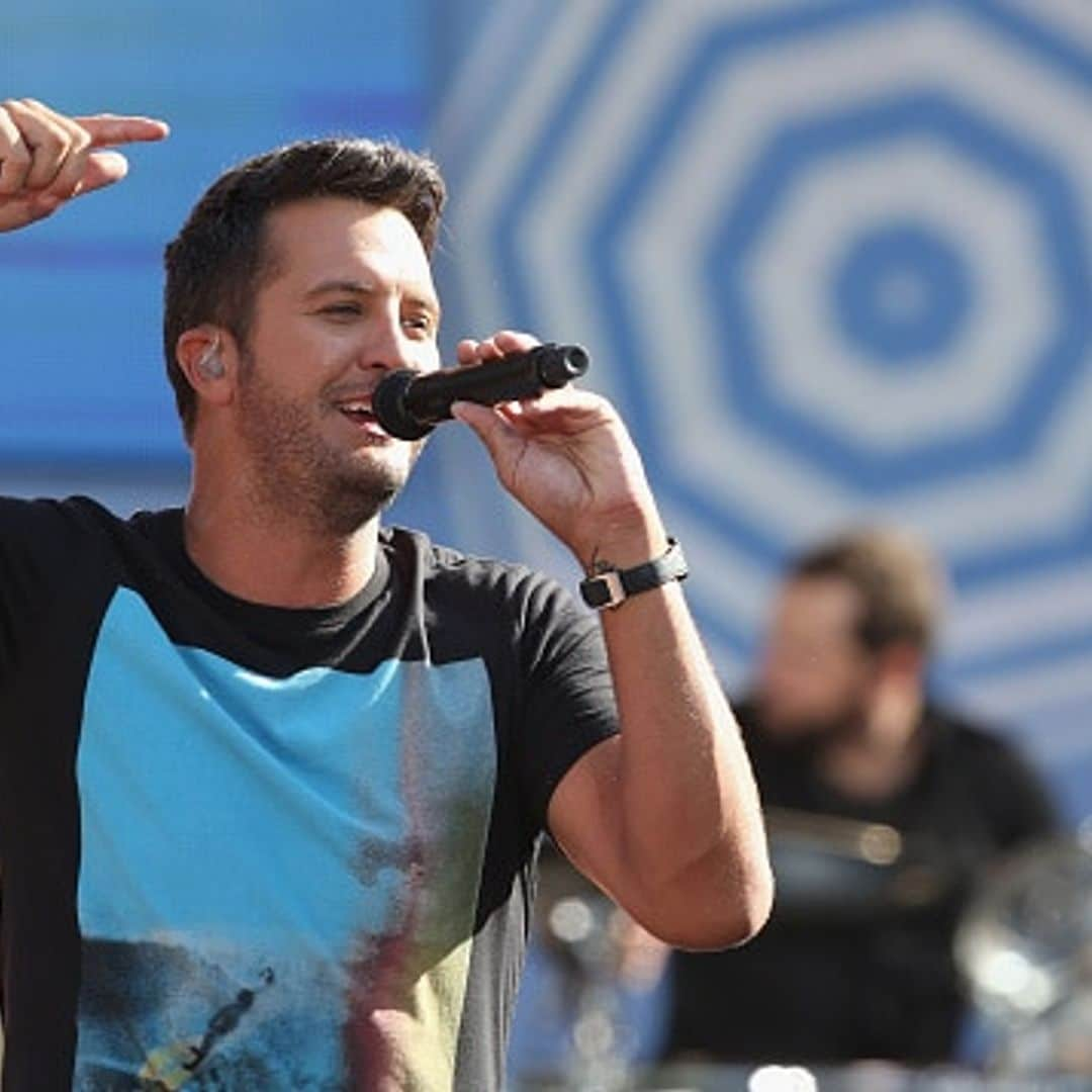 Luke Bryan to play NFL's Thanksgiving Day game halftime show