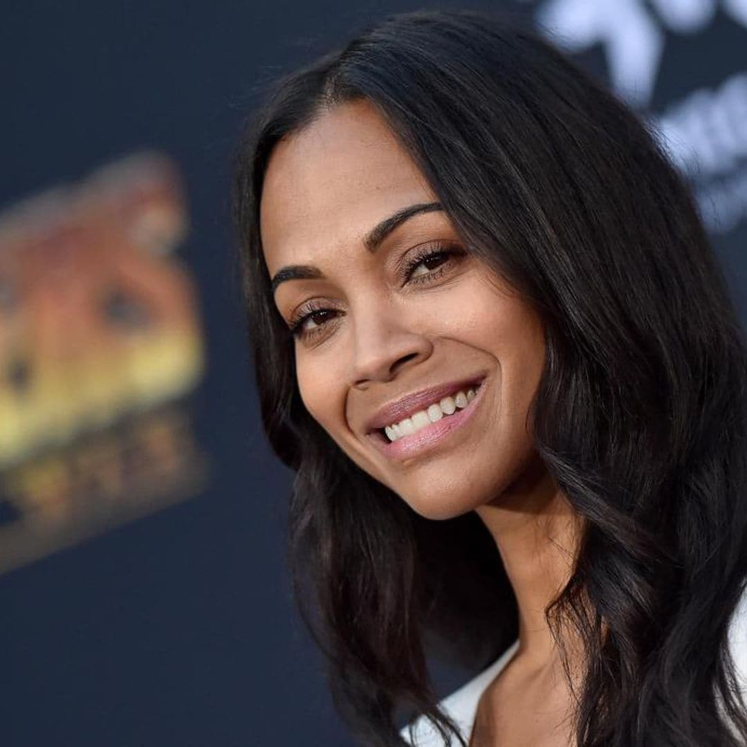 How to achieve Zoe Saldana’s perfect beach-hair waves