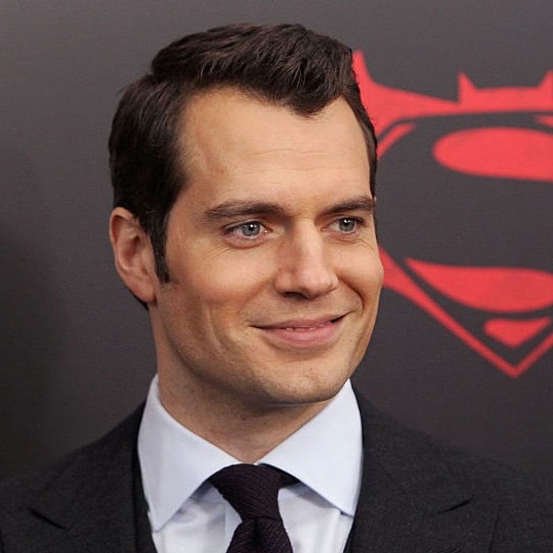 Henry Cavill reveals he once got locked out of a hotel room — naked!