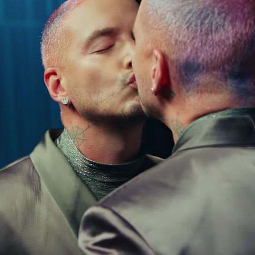 J Balvin makes out with his reflection in video for his first collaboration with Maluma ‘Que Pena’