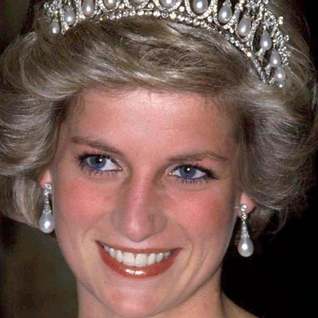 Princess Diana sleeping at a royal party is the ultimate mood: see why she dozed off!