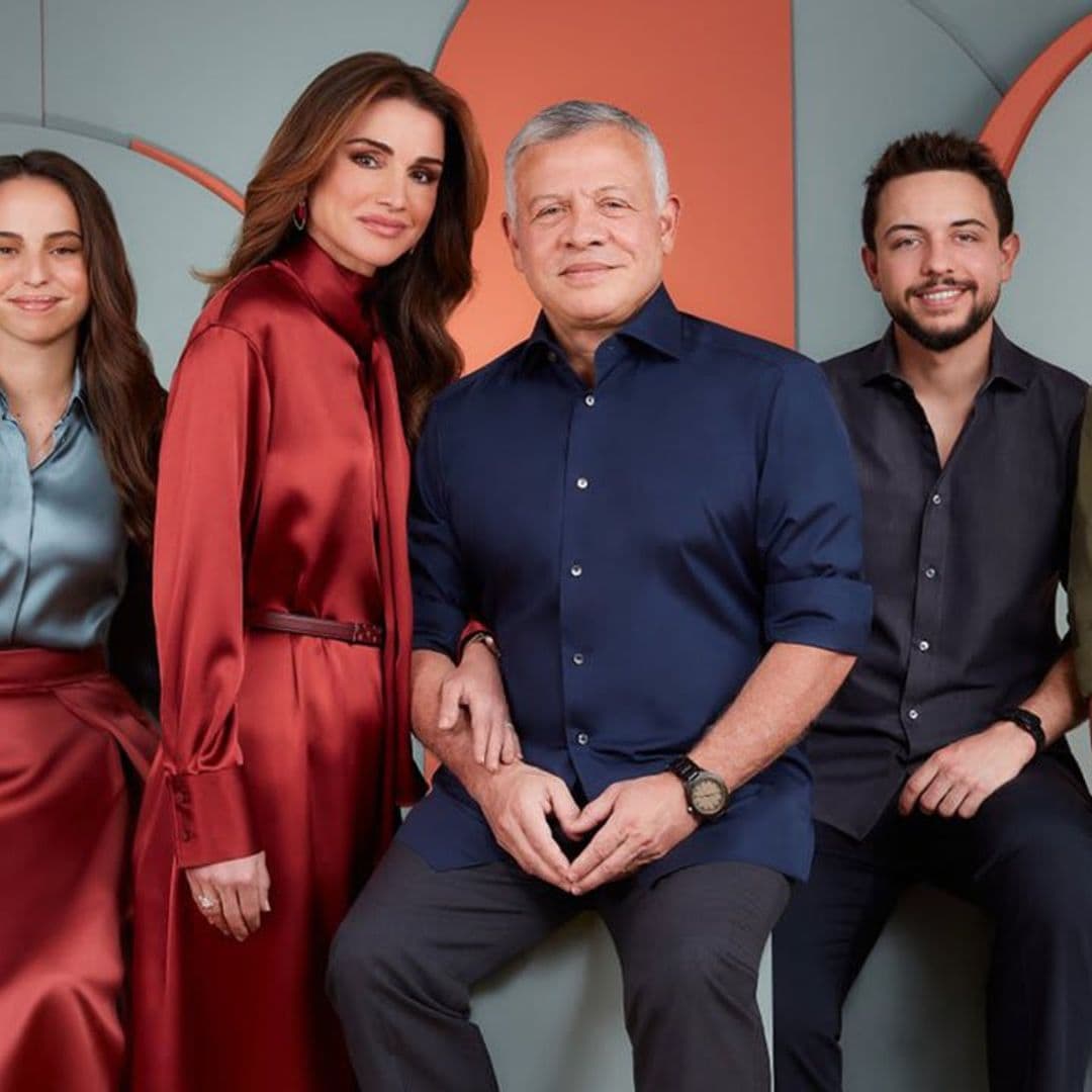 Queen Rania of Jordan shares family’s 2021 greeting card photo