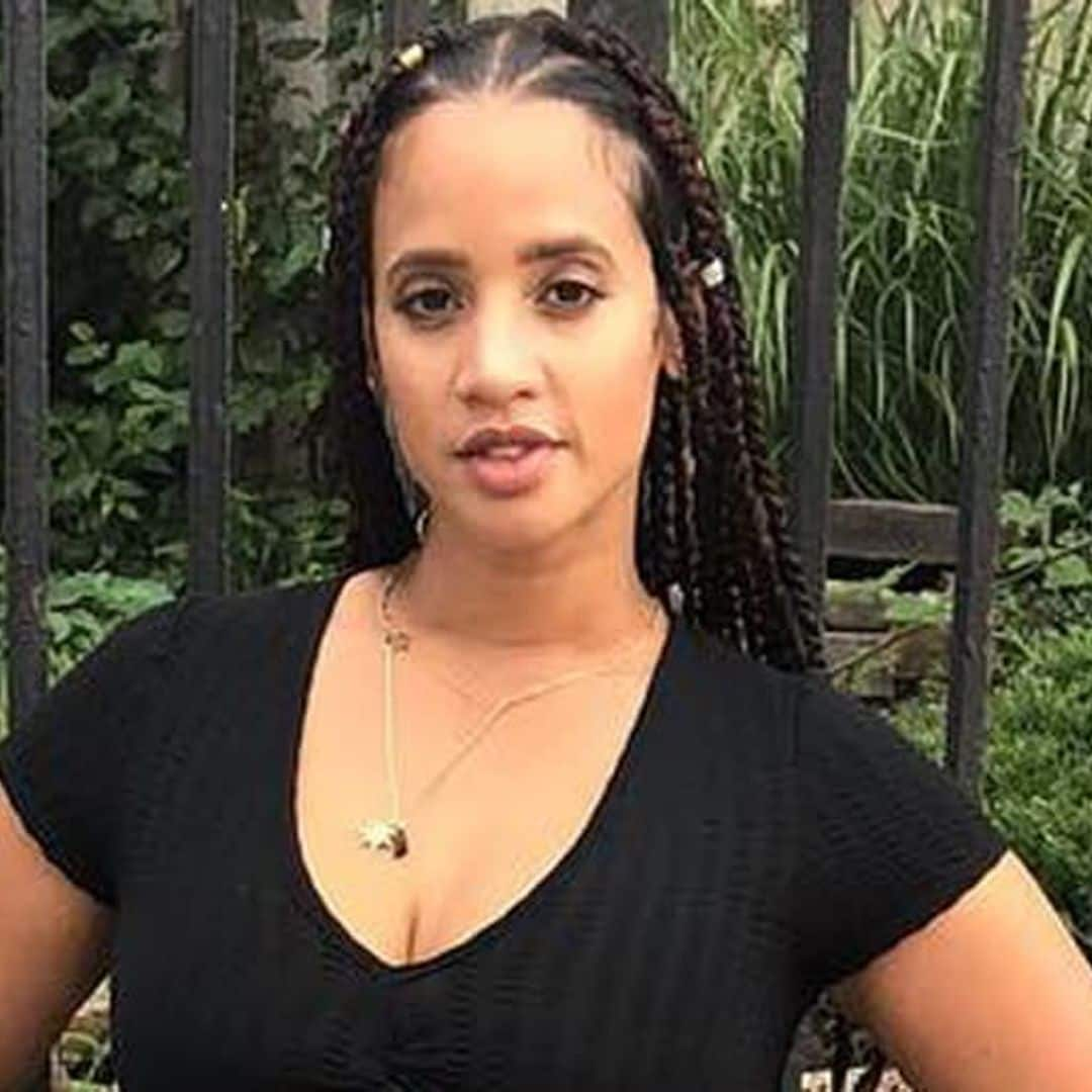 Dascha Polanco gives her followers a lesson on the birds, the bees and sunflowers!