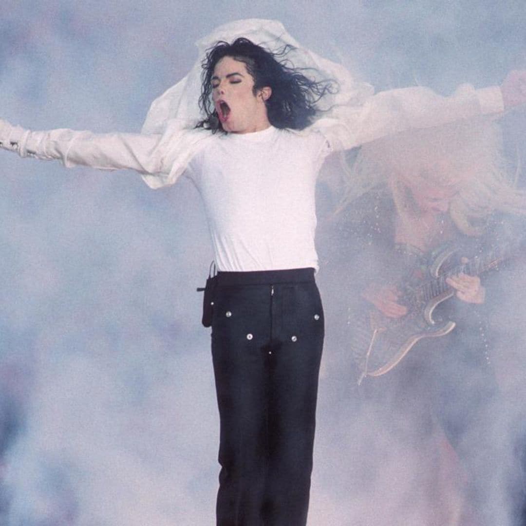 Sony might buy Michael Jackson’s music catalog for about $900 million