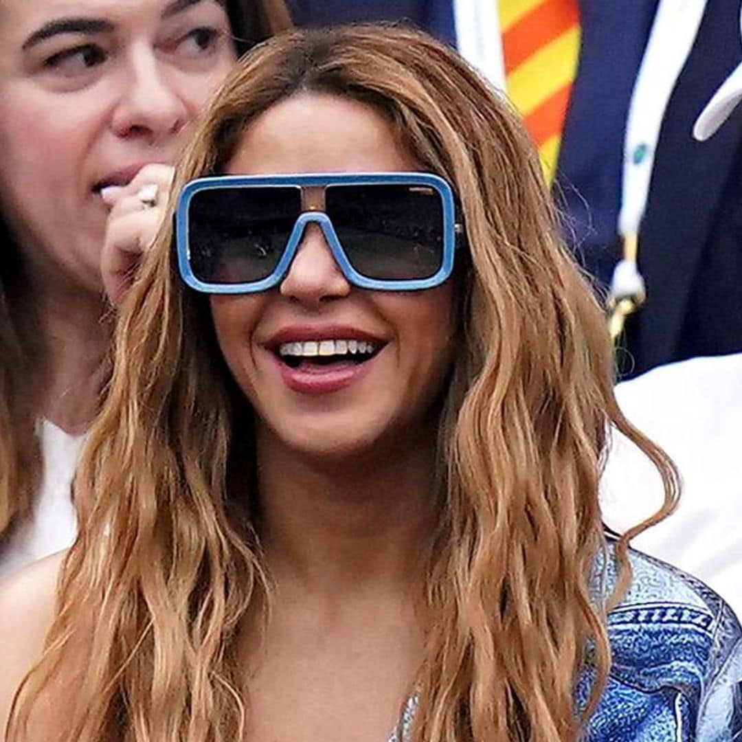 Shakira’s hot girl summer continues! The singer is all smiles at Wimbledon with her friends