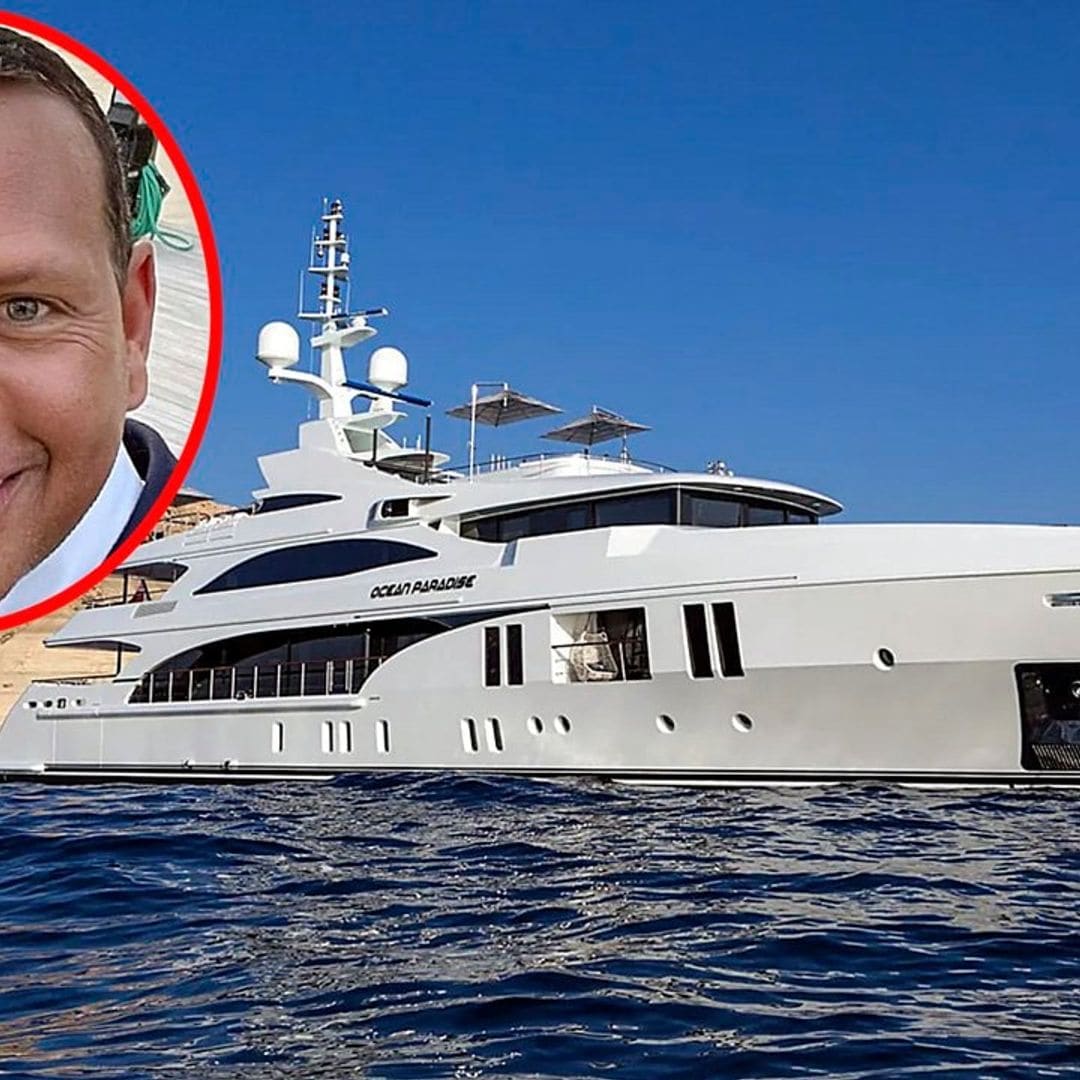 Alex Rodriguez is taking a yacht to the same place Jennifer Lopez is vacationing