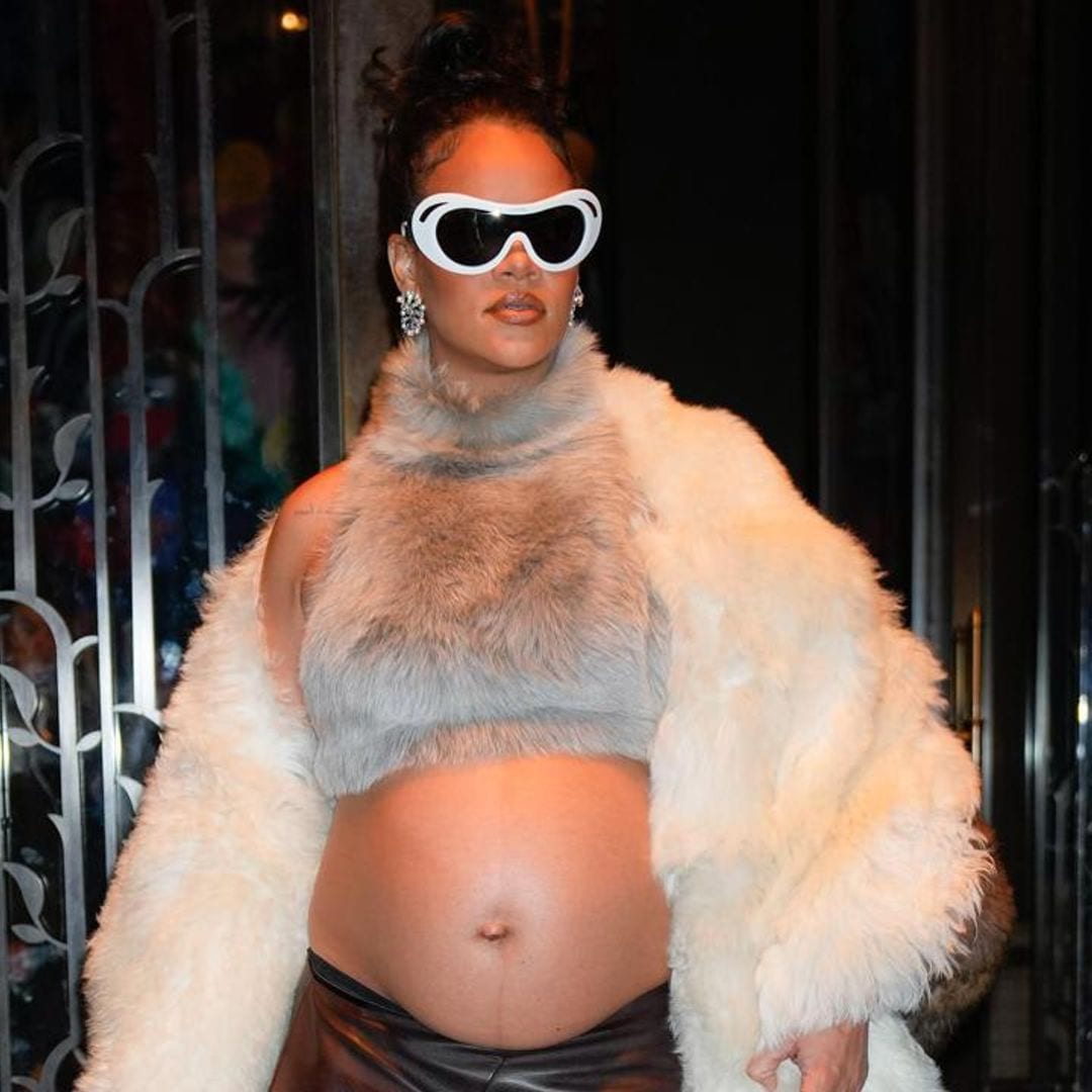 Rihanna and her baby bump celebrate 5 years of Savage X Fenty