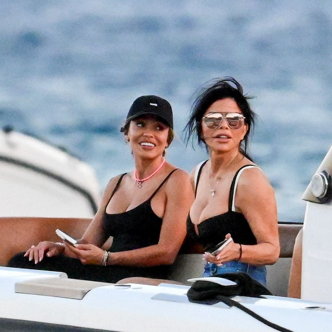 Lauren Sanchez and Jeff Bezos vacation alongside her ex-Tony Gonzalez and his wife