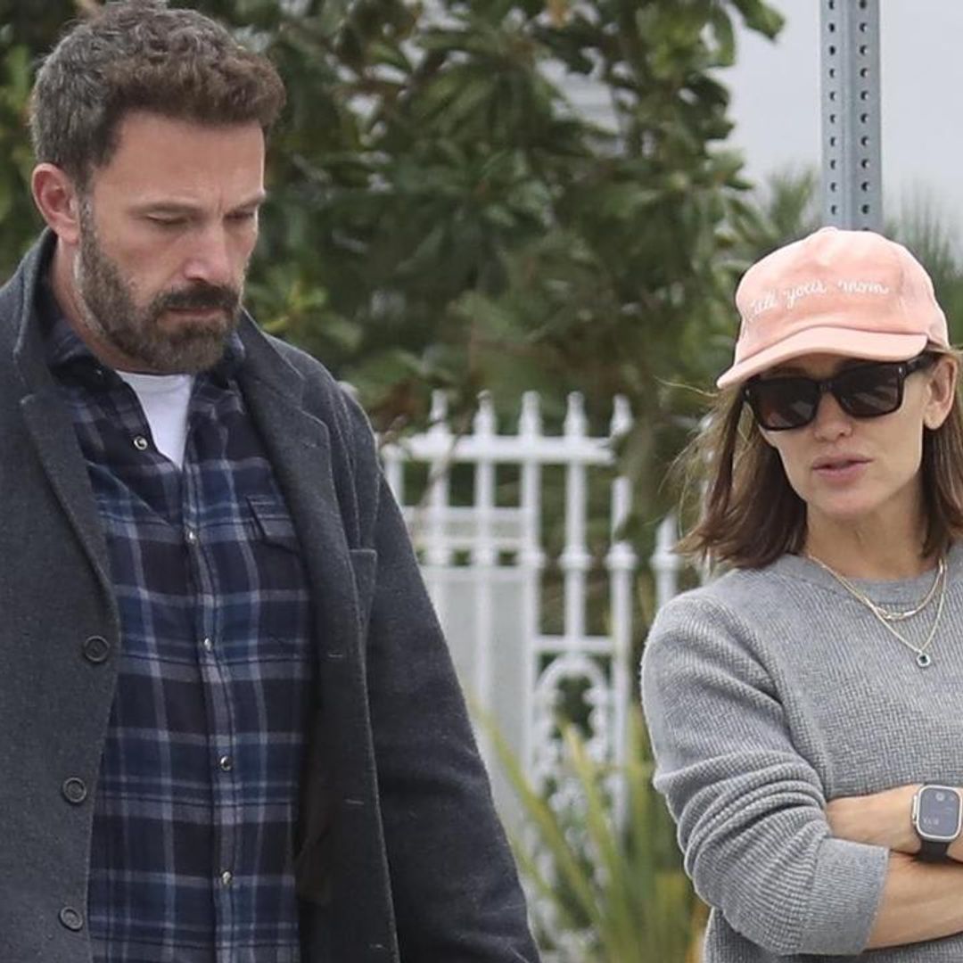 Ben Affleck and Jennifer Garner chat as they drop off their kids at school