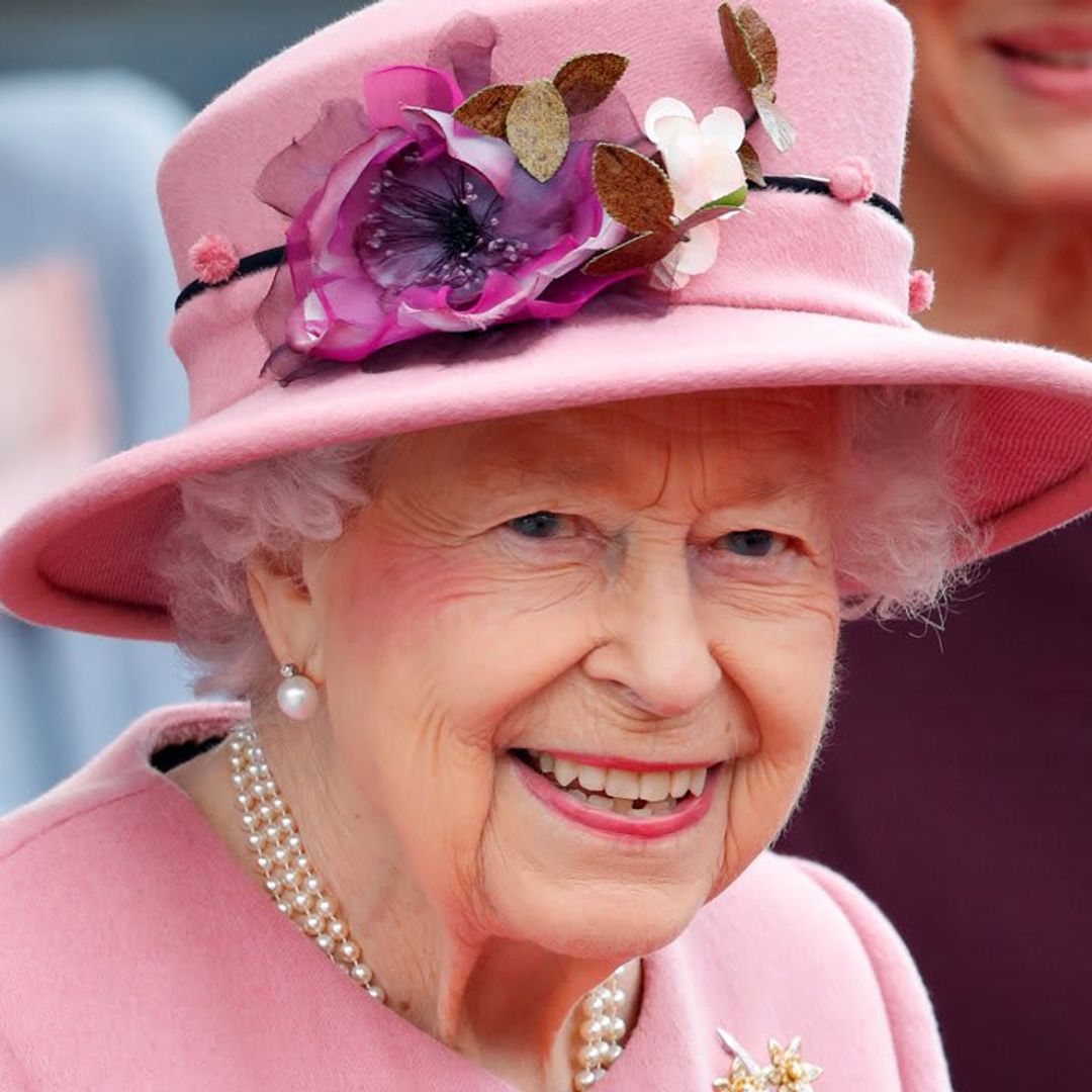 Queen Elizabeth returns to engagements after hospital stay