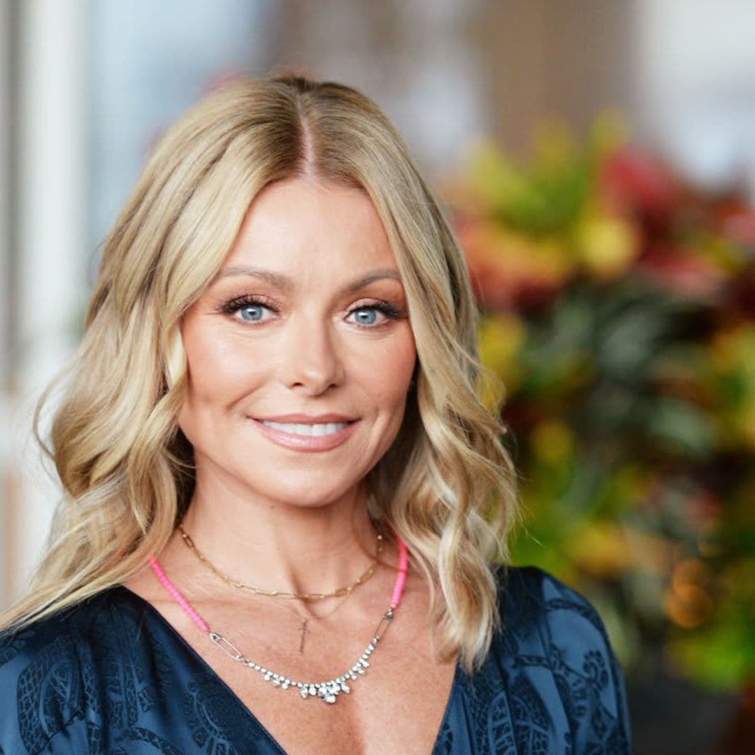 Kelly Ripa looks just like her mom in a recent side by side Instagram photo