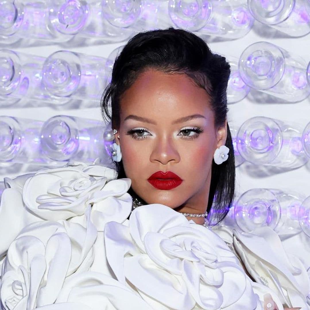 Rihanna debuts new photos breastfeeding her son, RZA