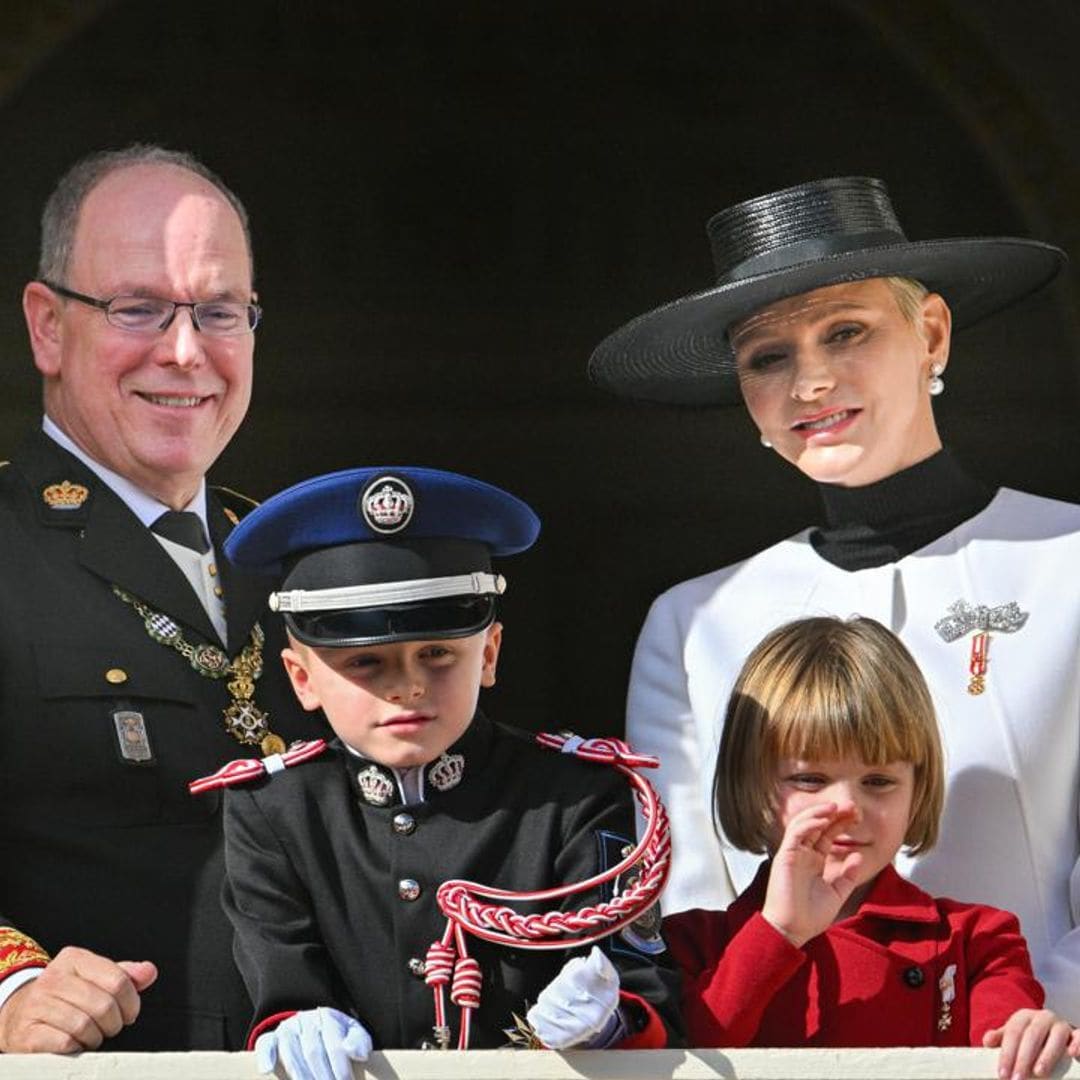 See Prince Albert and Princess Charlene’s glamorous Christmas card photo