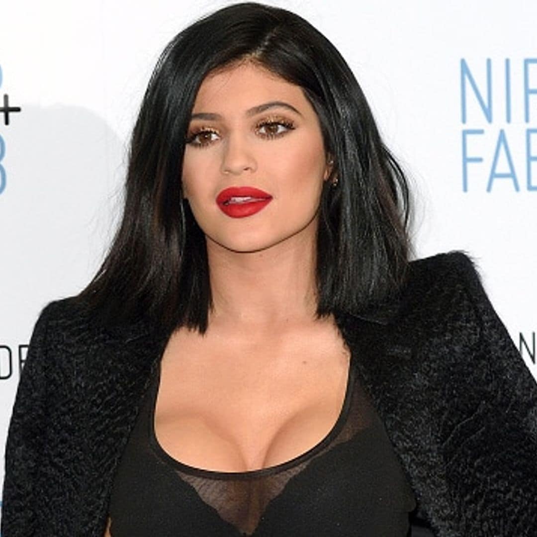 Kylie Jenner responds to lip plumping challenge craze