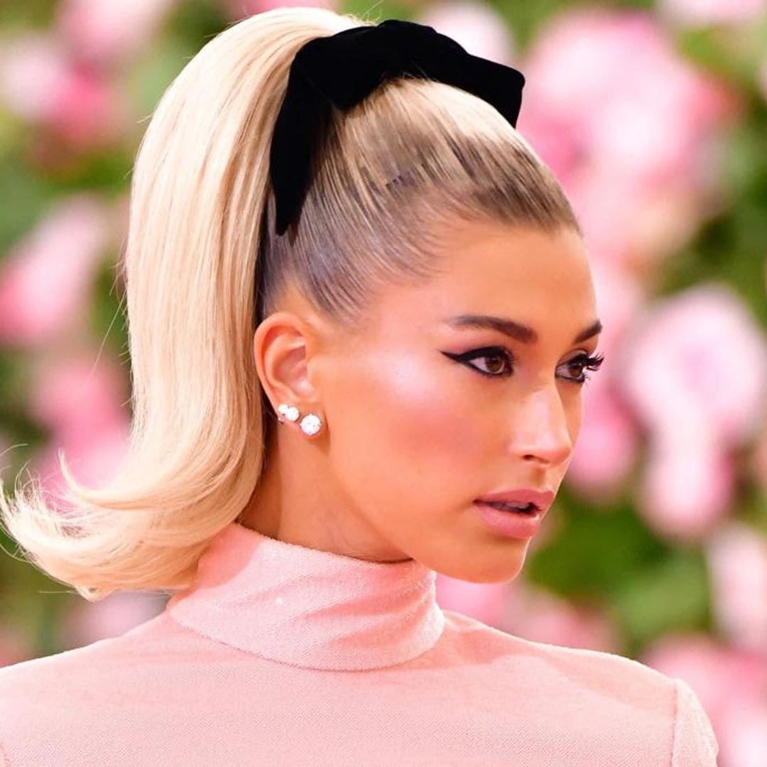 It's scrunchie time! Yes, the ultimate 90s hair accessory is back