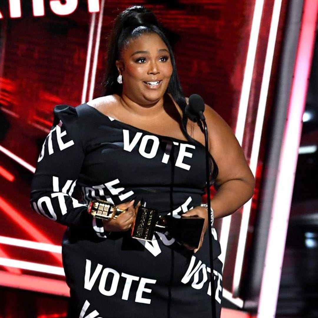 Lizzo sends a powerful message with her wardrobe choice at the Billboard Music Awards