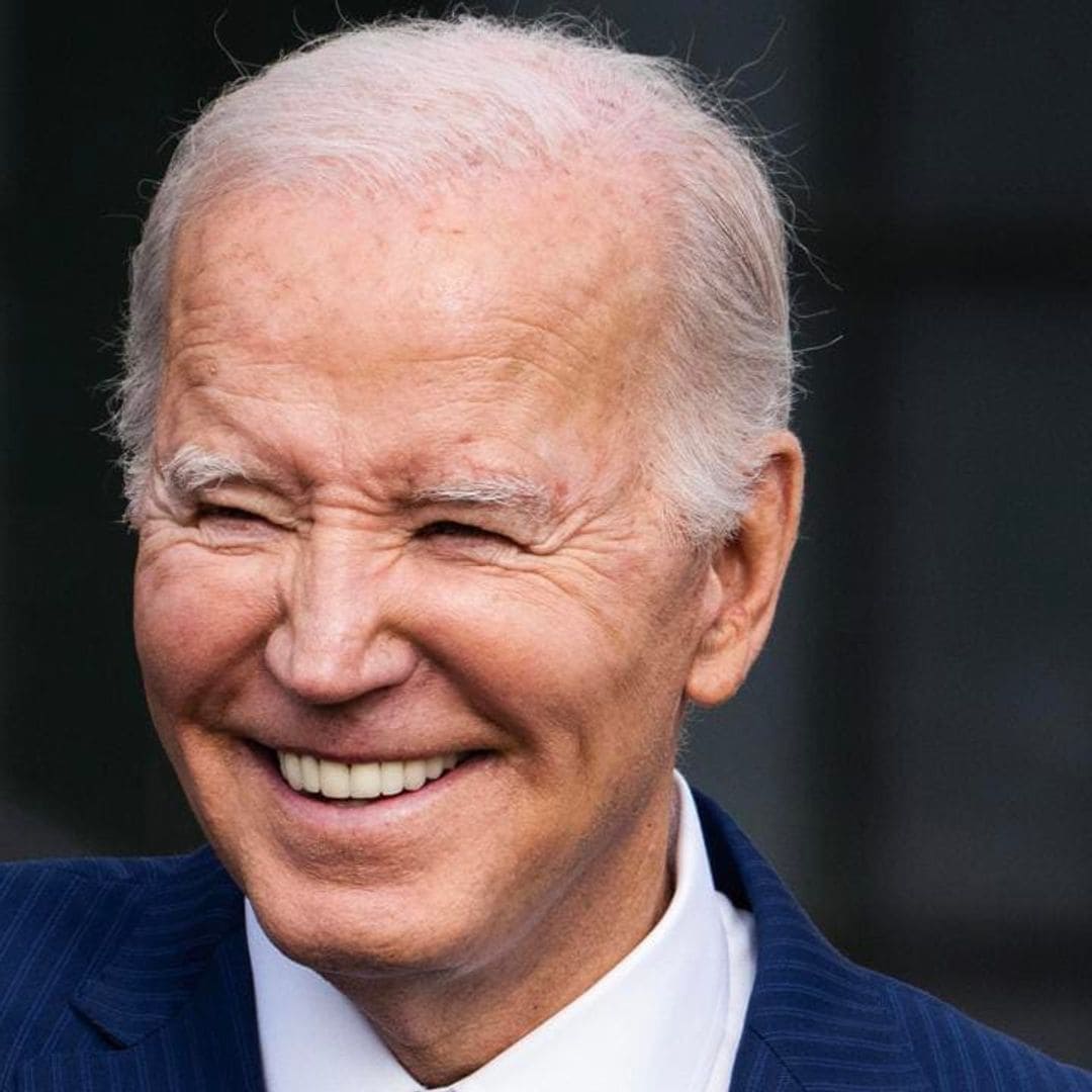 Joe Biden’s birthday cake has people up in flames with laughter