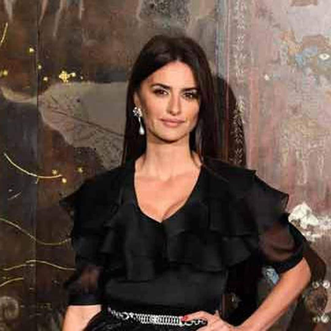 Penelope Cruz is a gothic princess in midnight black at Chanel's Paris fashion show