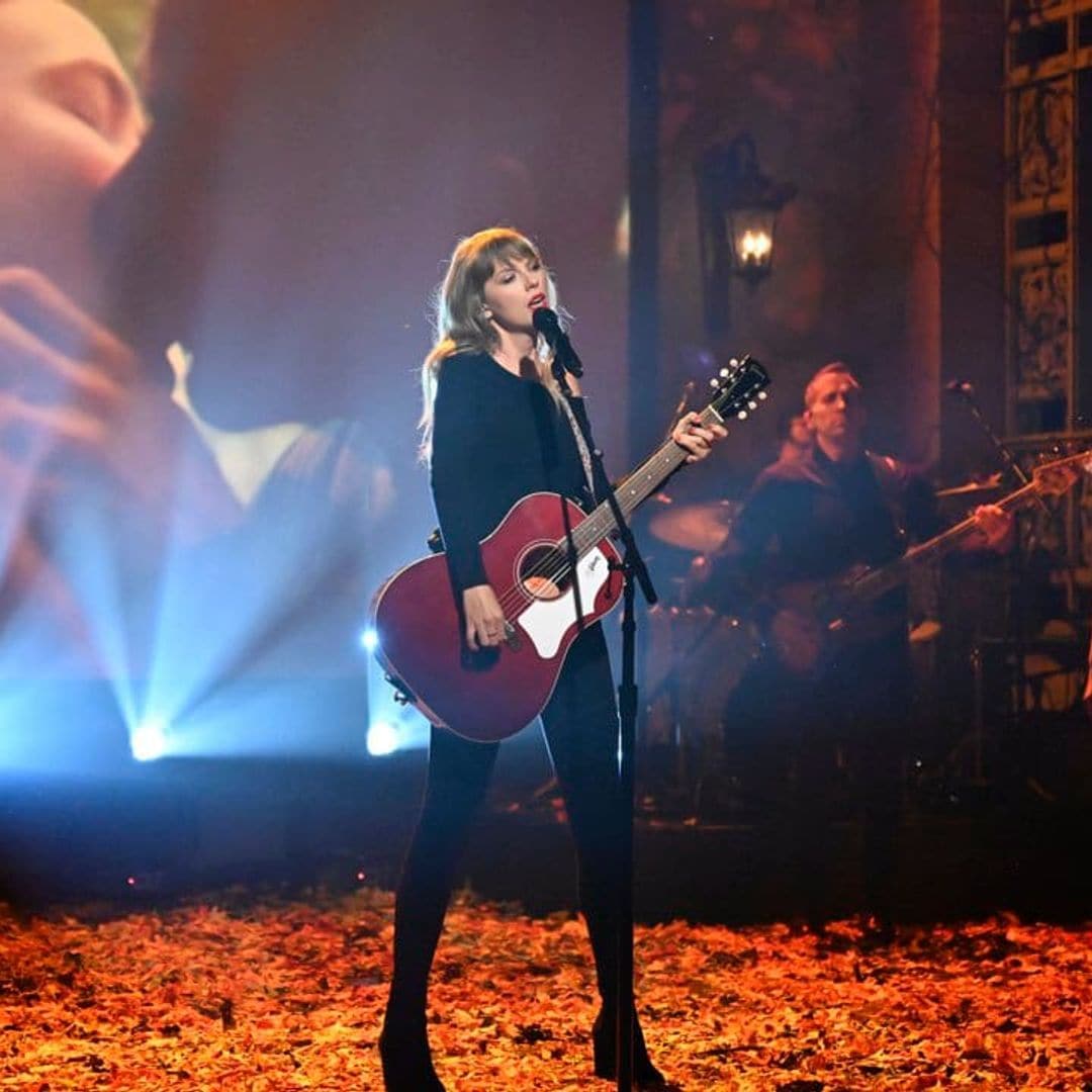 Taylor Swift conquers ‘SLN’ with a 10-minute version of ‘All Too Well’ [Watch]