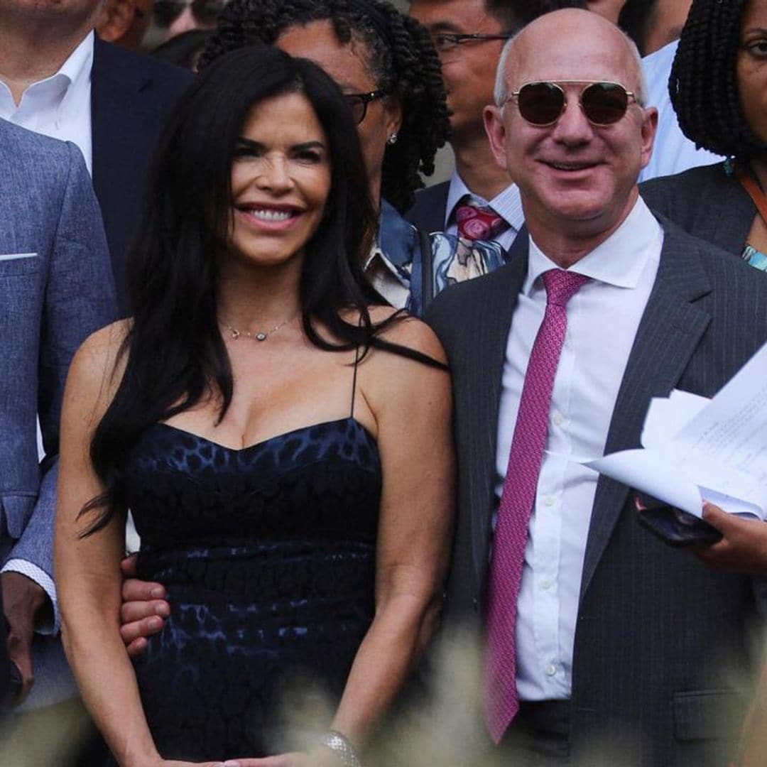 Jeff Bezos & Lauren Sanchez smile at MIT commencement ceremony