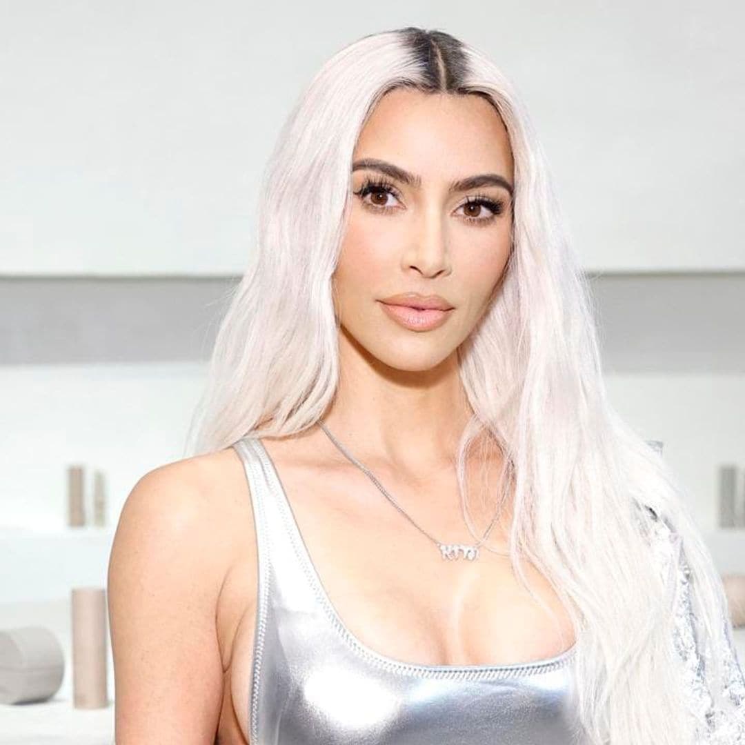 Kim Kardashian shows her bedroom & bathroom holiday decorations