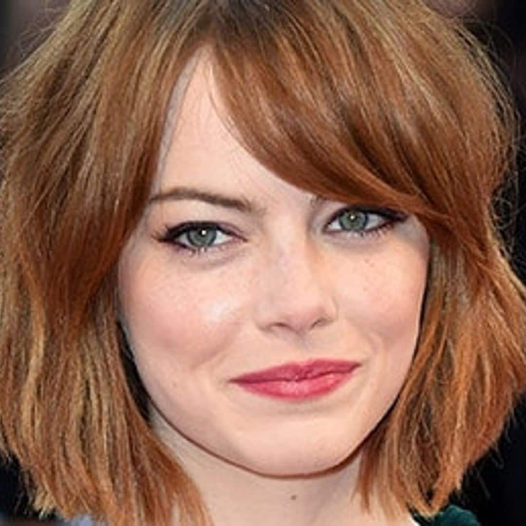 Emma Stone unveils new haircut