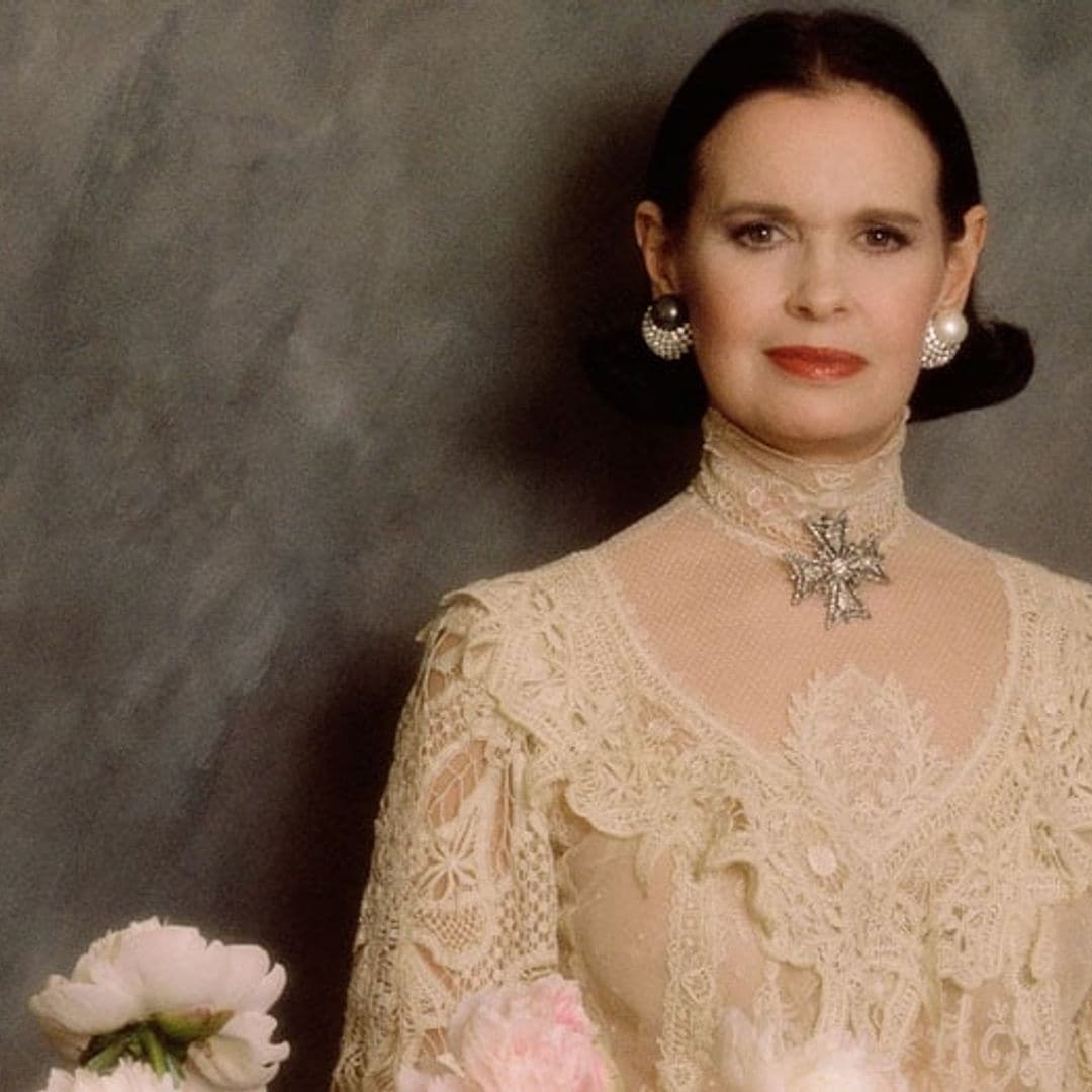 Gloria Vanderbilt, author, designer and icon dies at the age of 95