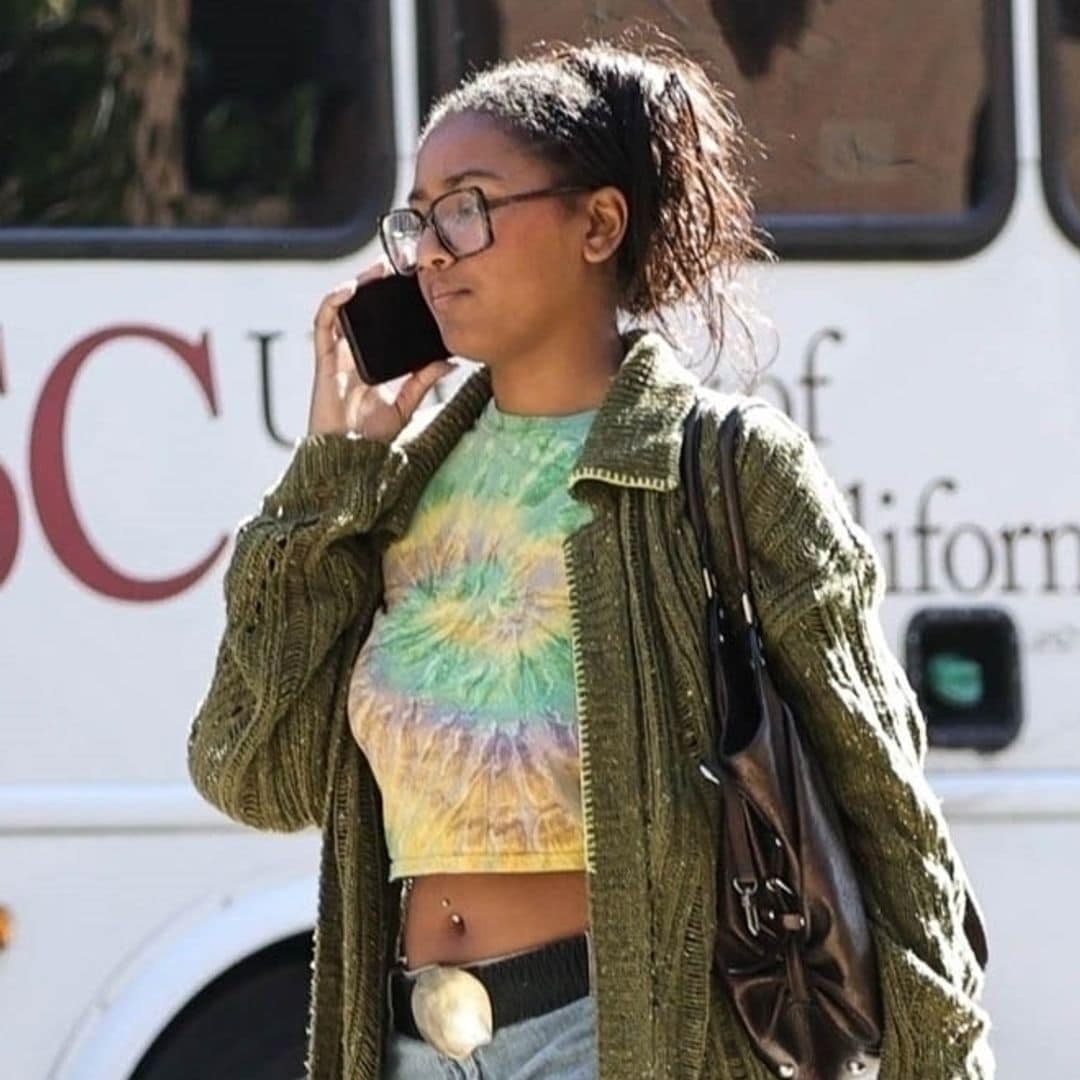 Sasha Obama spotted at the University of California following her Thanksgiving vacation