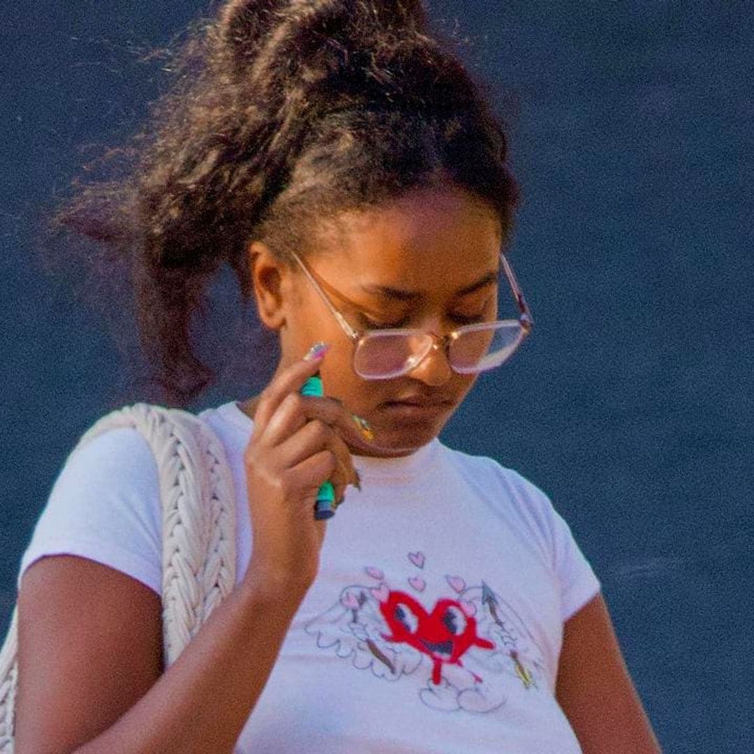 Sasha Obama shows off her California Boho style as she stops by the salon